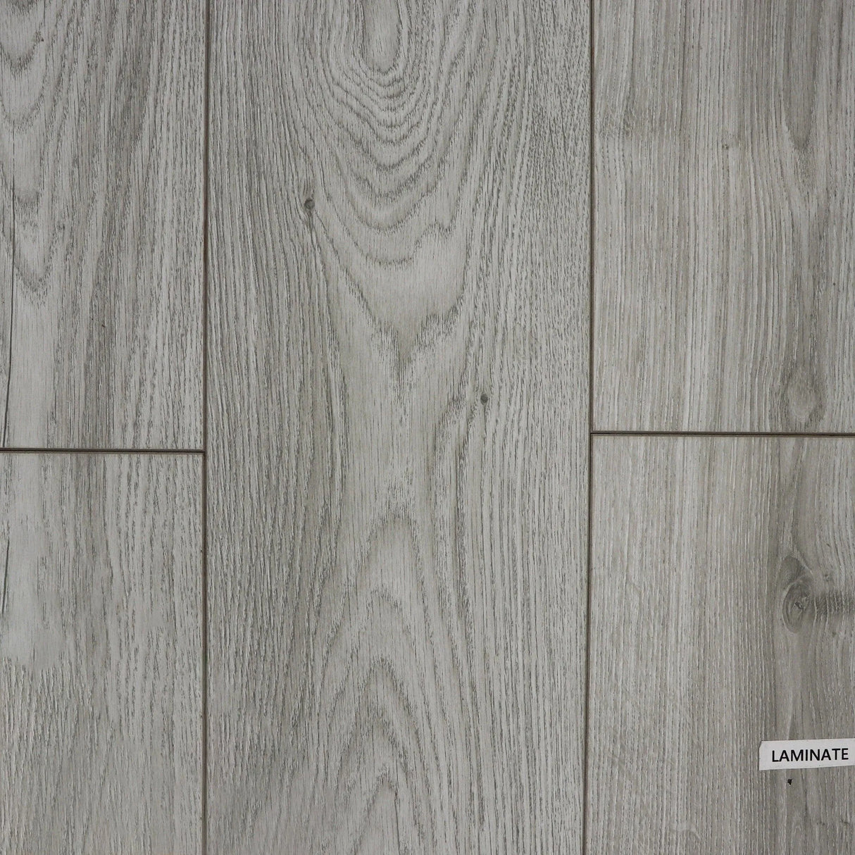 Laminate Flooring - TS6016 12mm 20.41sqft/box