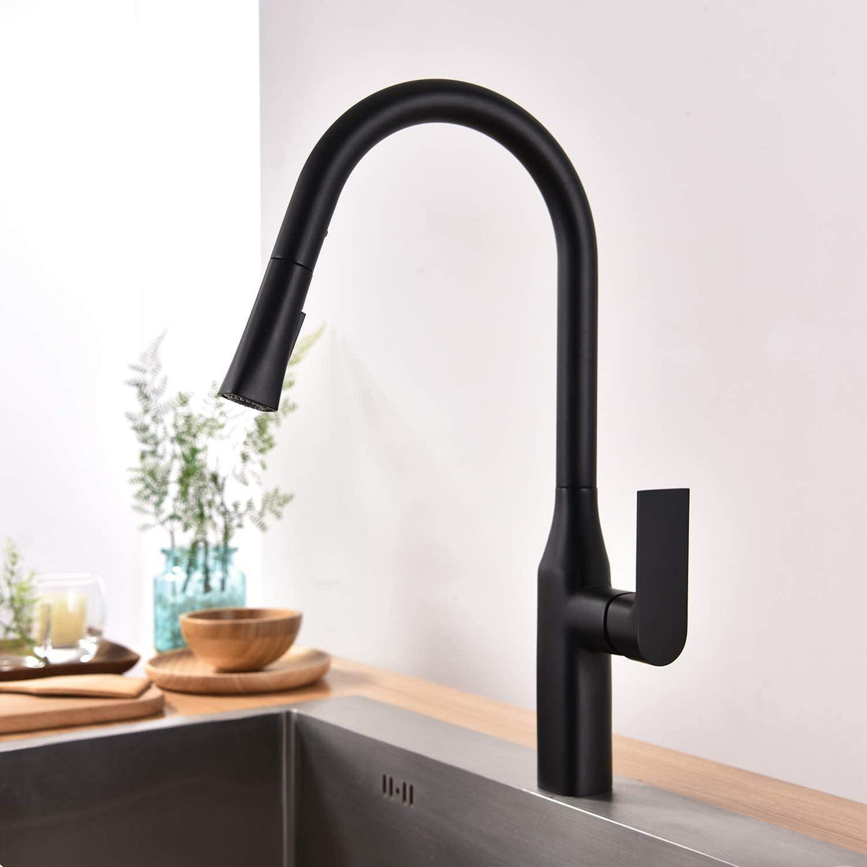 Kitchen Faucet - B23134 - Besso Floor & Decor